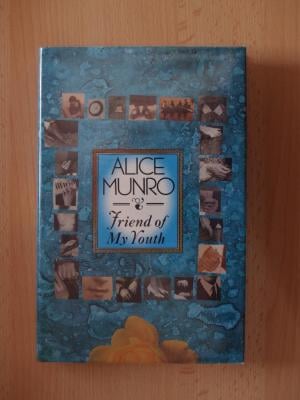 Friend of My Youth: Stories by Alice Munro